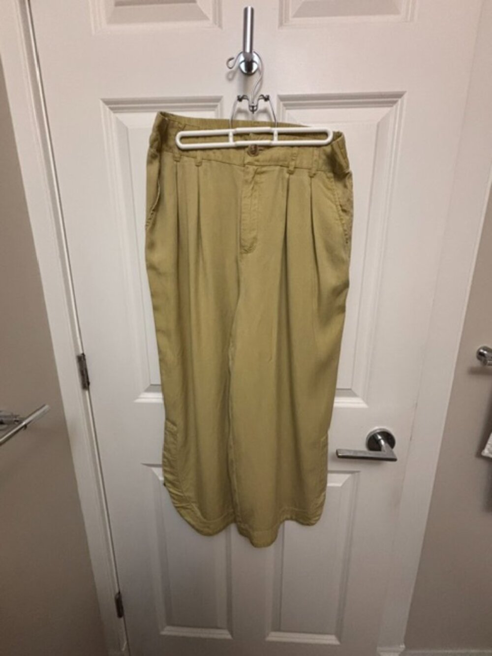 Tribal Jeans Wide Leg Capris - NWT